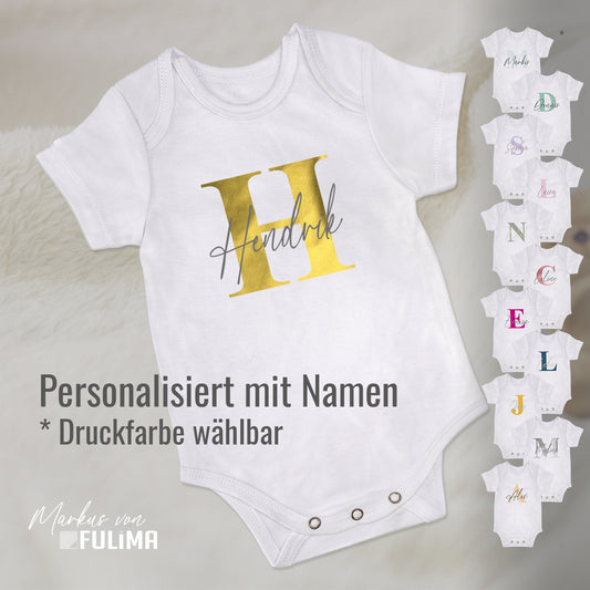 Babybody - Mit Buchstabe und Namen vom Baby - Geschenk zur Geburt - FULiMA®