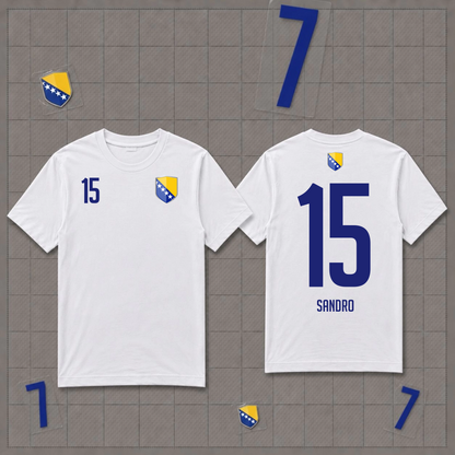 Personalisiertes Bosnien Herzegowina Fan-Shirt in Weiß mit dem Wunschnamen Sandro und der Wunschnummer 15