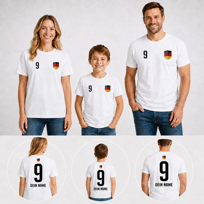 Personalisiertes Deutschland-Shirt mit Wappen, Wunschname und Nummer für Kinder und Erwachsene