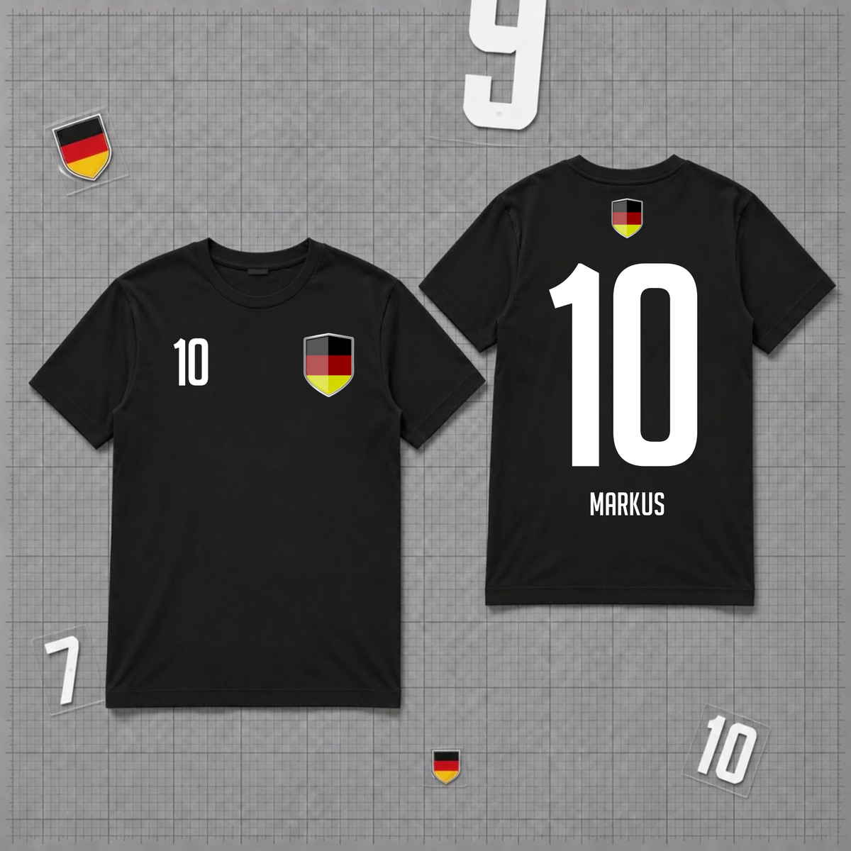Deutschland personalisiertes Fan-Shirt in Schwarz mit der Wunschnummer 10 und den Wunschname Markus als Personalisierungsbeispiel