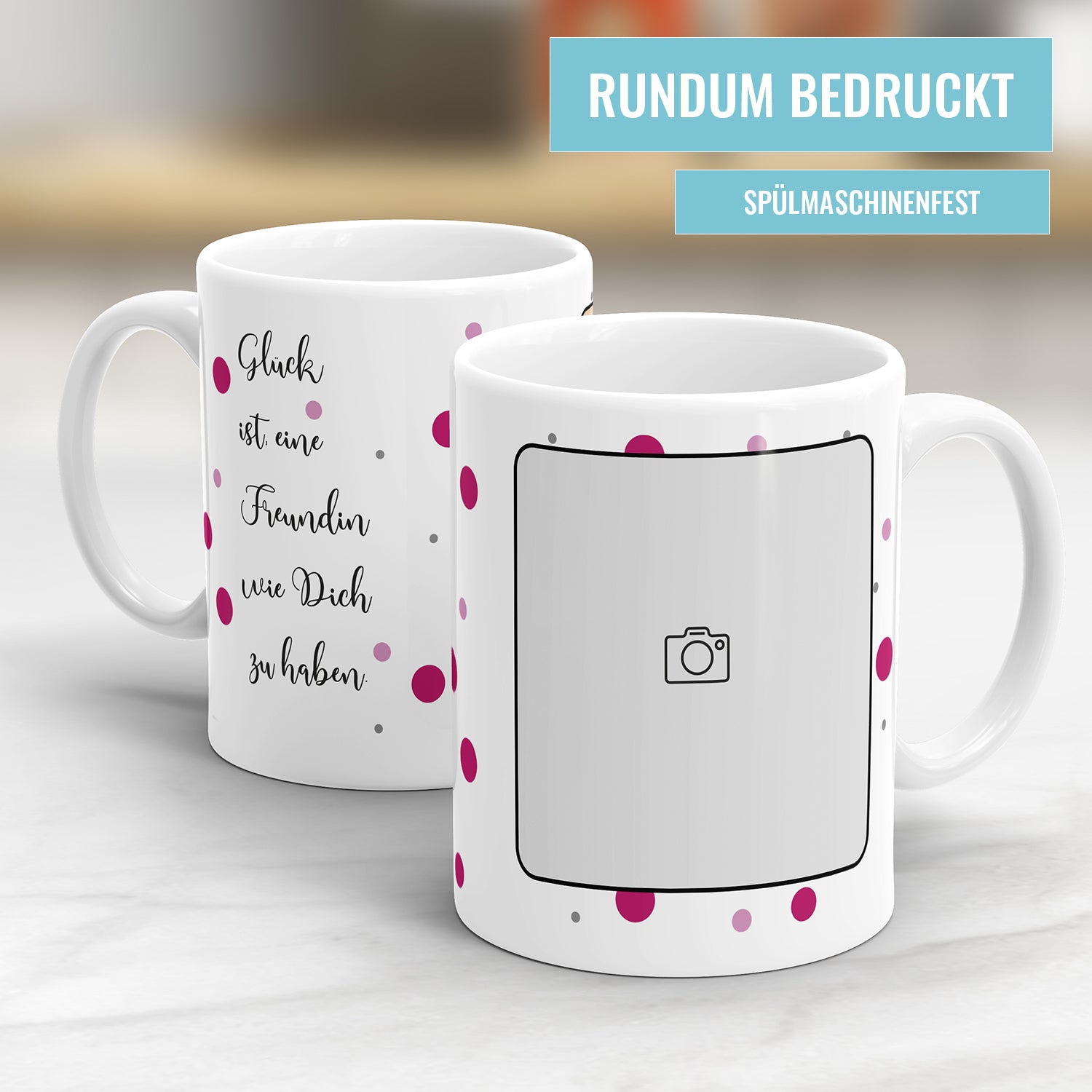 Rundum bedruckte Fototasse mit Foto und Wunschtext im Punkt für Punkt Liebe Design