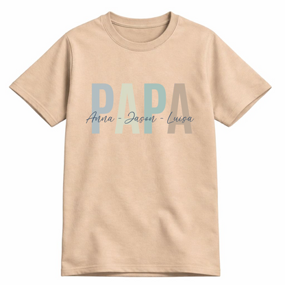 Papa Shirt personalisiert mit Namen der Kinder im Pastell Design - Farbe Sand